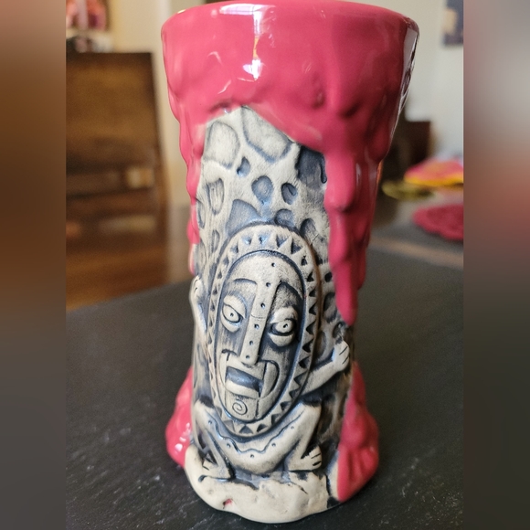 DISNEY – Trader Sam’s Grog Grotto – Krakatoa - 1st Edition - RARE - Picture 6 of 11